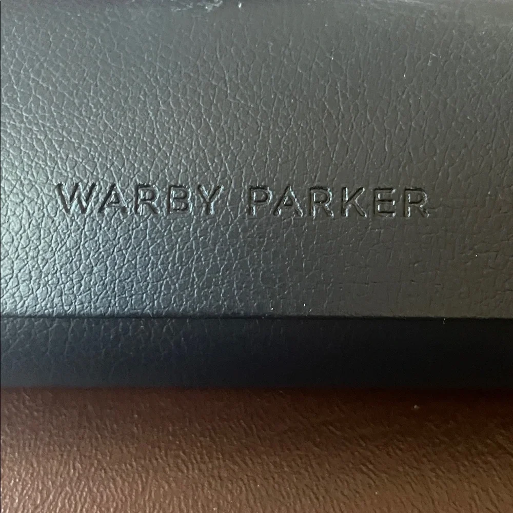 Warby Parker Eyeglasses Hard Case Magnetic Closure